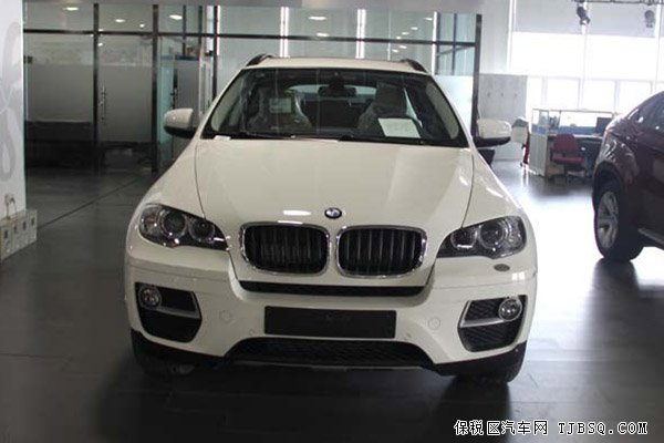 宝马X5/X6天津现车华而不奢 宝马真情大回馈