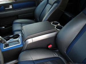 2014款福特猛禽F150现车热卖 新春惊喜促销低价