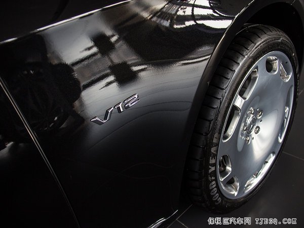 迈巴赫S600现车低价攻略 旗舰S级独降600奢华