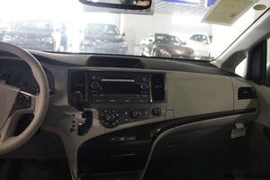 14款丰田塞纳超级促销 新春特价现车大降价