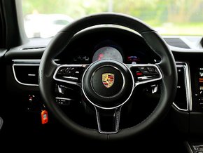 保时捷玛卡现车多彩潮车 灵巧车身抨击最低价