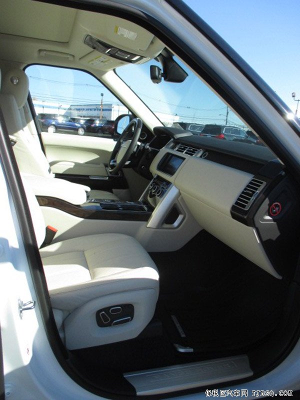 2014款路虎揽胜3.0T行政版 HSE包/视觉辅助包现车134万