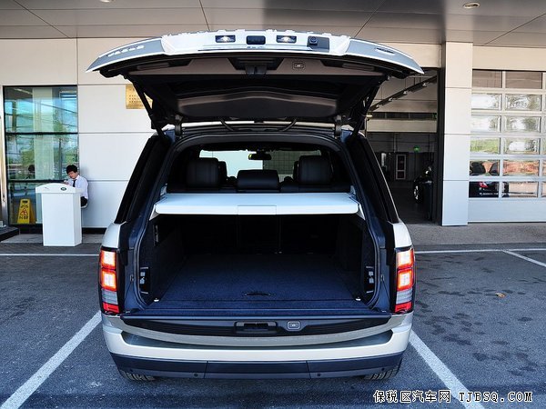 2014款路虎揽胜行政版 现车优惠最后冲刺热卖