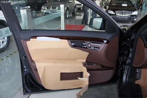 奔驰S级全系到店让利 现车促销特价双节促销