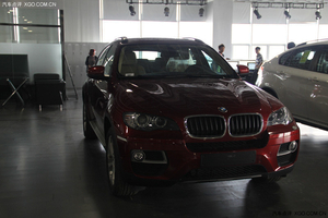 2014款宝马X6二月促销 强悍多功能轿跑性能特价
