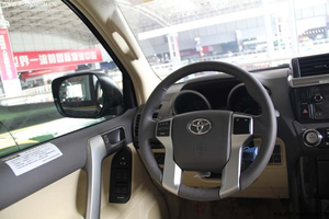 新款丰田霸道2700现车 中东版钜惠热卖惠满新春