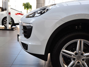 2015款保时捷卡宴 现车拉风卡宴激情低价新风尚