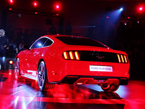 2015款全新福特野马提升减震沉稳强动 天津现车特卖