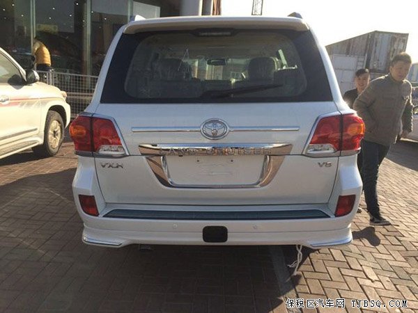 2015款丰田酷路泽4600中东版 脱钩/桃木/天窗现车95万