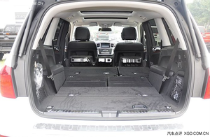 新款奔驰GL450现车热力到店 新春连续吉祥惠