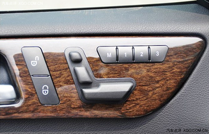 新款奔驰GL450现车热力到店 新春连续吉祥惠