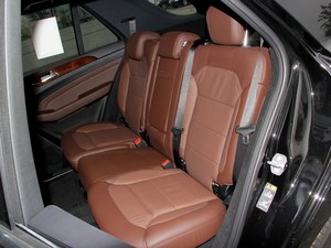 新款奔驰ML400高性能SUV现车 正月欢购优惠专享