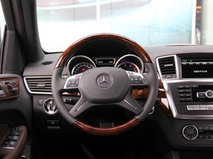 新款奔驰ML400高性能SUV现车 正月欢购优惠专享