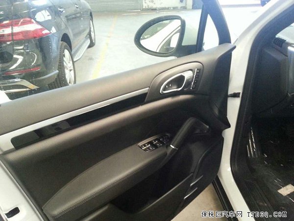 2014款保时捷卡宴汽油版 19turbo轮/全景现车91万热卖