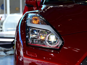 2015款日产GTR炫爆马达 荣光战神港口现车低价热卖