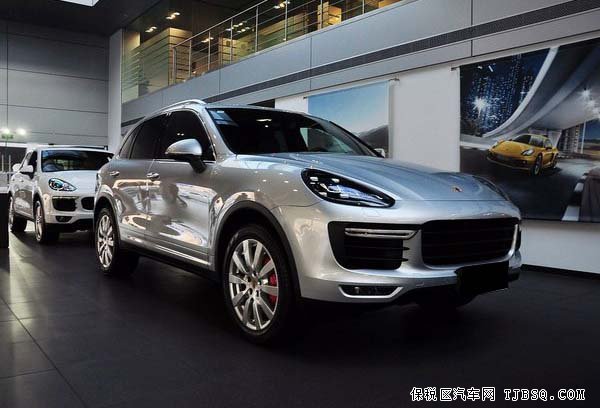 2015款保时捷卡宴 现车春季让利特惠价新卡宴
