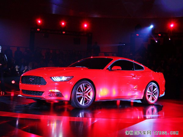 2015款福特野马现车 增压马力新野马实拍曝光