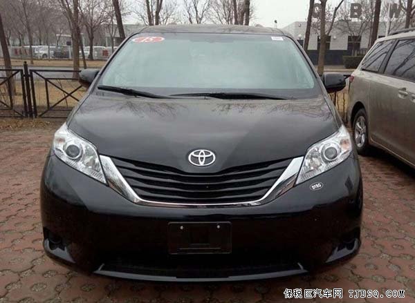 2015款丰田塞纳报价 现车平价享大空间保姆车