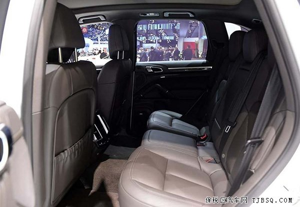 2015款保时捷卡宴现车到店 正月现车热卖低价