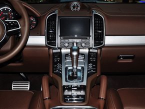 全新保时捷卡宴美规版 完美操控性能顶级享受