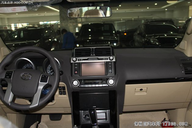 2015款丰田霸道2700中东版 现车促销低价三月惠
