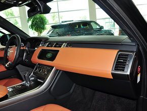 新进口路虎揽胜运动版 现车特价酬宾无限惊喜