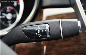 2015款奔驰GL450热力到店 天津现车三月低价促销惠