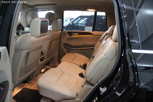 奔驰GL450/GL550特卖 美规版现车全系裸利早春