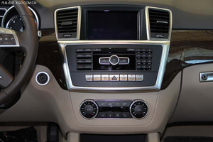 奔驰ML全系到店 精彩促销购车让利酬宾优惠多多