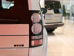 新路虎发现四现车 高调奢华限量美规超值新发现