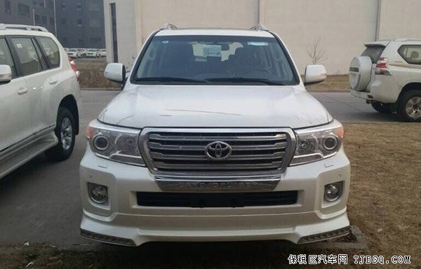 2015款丰田酷路泽4000 中东版现车低价超级特惠