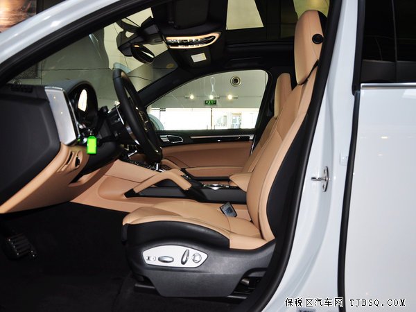 2015款保时捷卡宴现车 变形越野新卡宴畅快低价