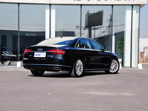 奥迪A8L凌驾都市 天津现车品质享誉世界低价华丽归来