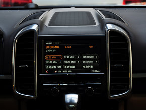 2015款保时捷卡宴 天津现车独家热惠底价冲锋