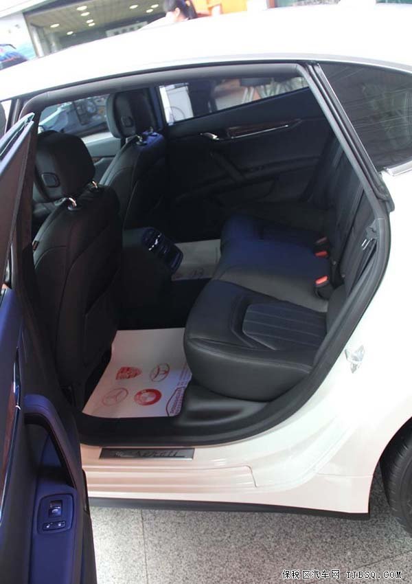 玛莎拉蒂总裁惊喜到港 美规版现车周末最低价