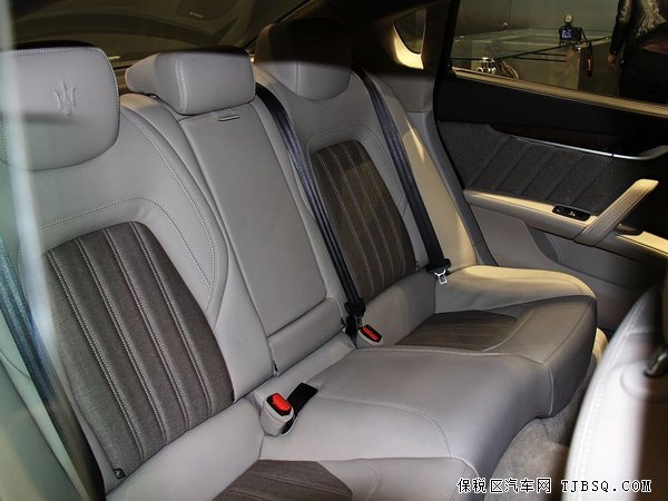 玛莎拉蒂总裁 美规版天津现车抵港突击总裁特惠主推