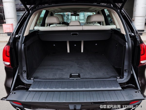 新宝马X5进口现车 高端车型精彩现车最低热卖