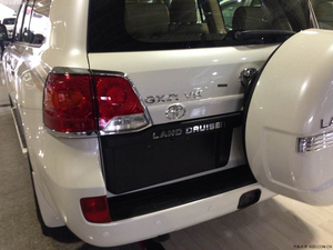 2014款丰田兰德酷路泽4600 中东版现车优惠购