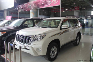 2015款丰田霸道2700全城热卖 中东版现车让利