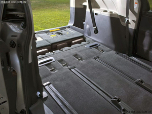 2015款丰田塞纳顶级商务车 天津港现车优惠享