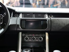 路虎揽胜3.0T加长版 天津现车批价横扫港口