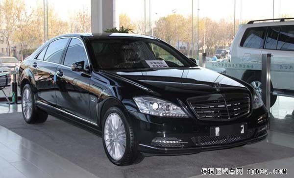 奔驰S级全系现车到店让利 月底倾心最低售价