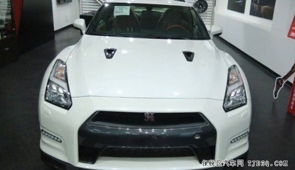 尼桑GTR强大功能超跑车 现车巨幅低价送豪礼