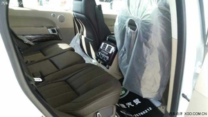 2015款路虎揽胜3.0T 天津港口现车坐拥低价