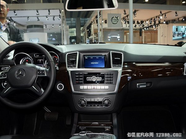 奔驰ML350自贸区惊叹价 限量版动感型现车热卖