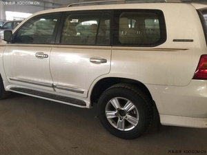 丰田酷路泽4000中东版报价 天津港现车优惠购