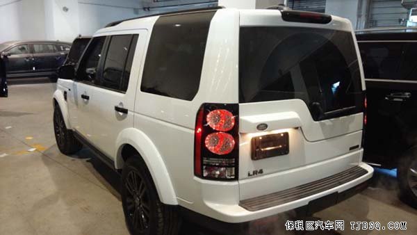 14款路虎发现四美规版 豪华HSE包/七座/冰箱现车89万