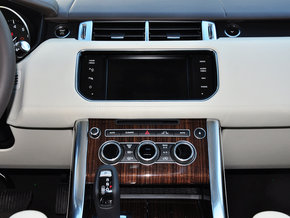 2015款路虎揽胜运动版现车 务实特惠专案轻松购