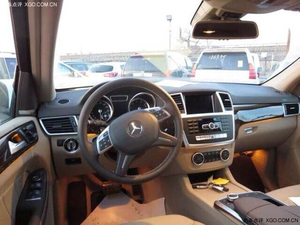 2015款奔驰GL450天假现车 超级低价现车惊喜惠