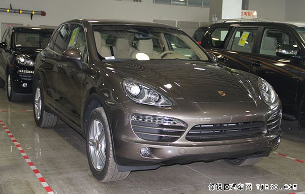 新款保时捷卡宴铂金版现车 高端车型精彩最低惠